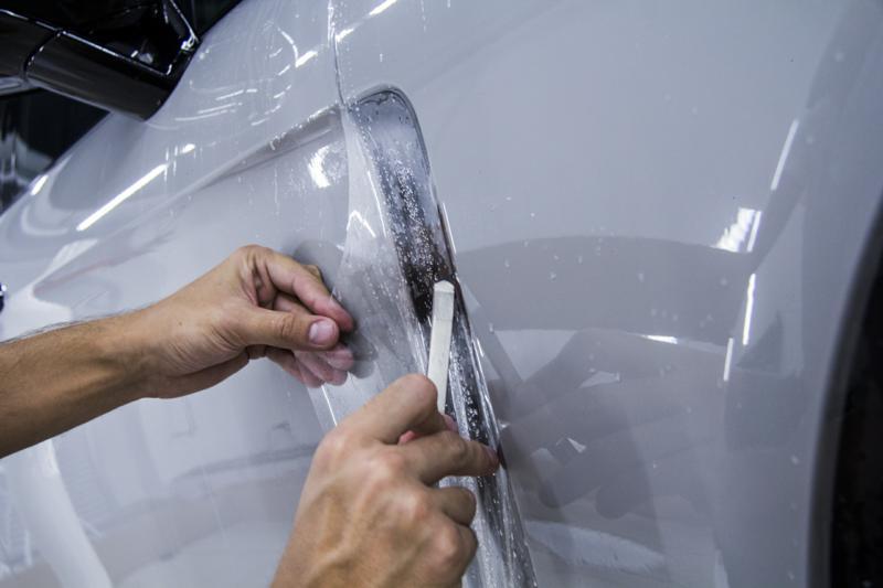 Защита зоны риска Porsche Panamera пленкой DYNOshield