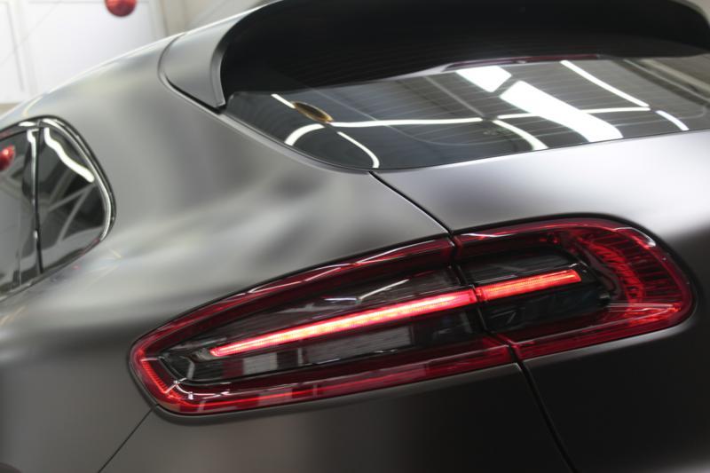 Защита всего кузова  Porsche Macan матовой пленкой DYNOmatt