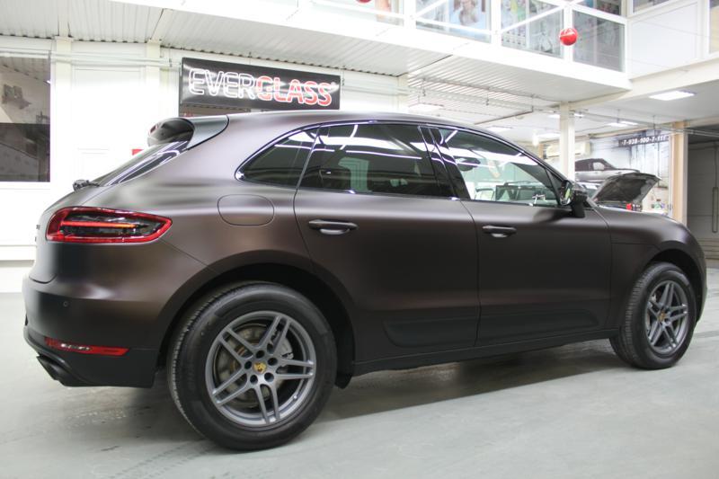 Защита всего кузова  Porsche Macan матовой пленкой DYNOmatt